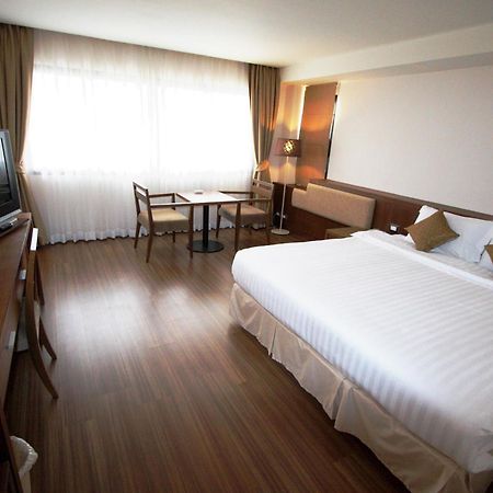 Hiran Residence Patong Ngoại thất bức ảnh