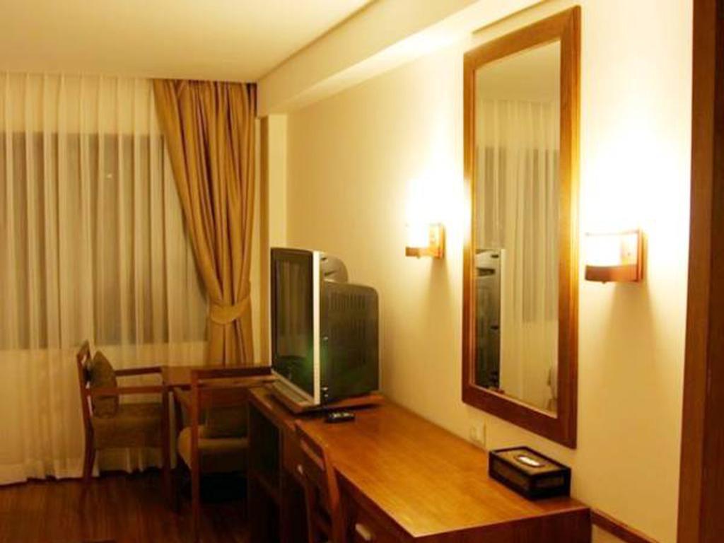 Hiran Residence Patong Ngoại thất bức ảnh